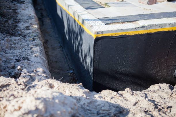 Professional Vapor Barrier Installation technician working in Donaldson, IN
